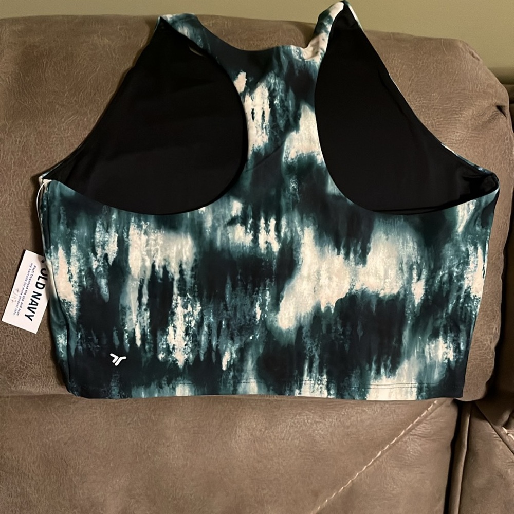 Girls sports bra - Picture 2 of 4
